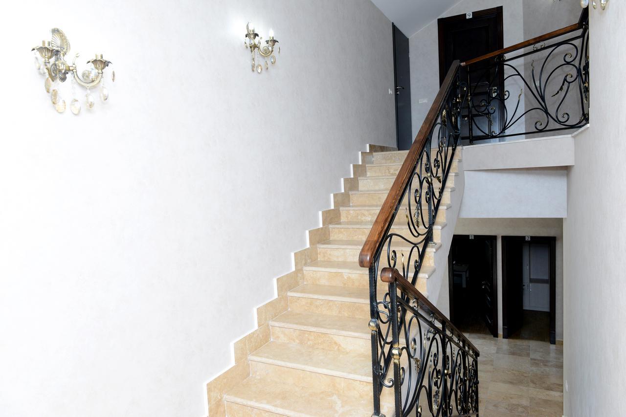 Eridana Hotel Ереван Екстериор снимка